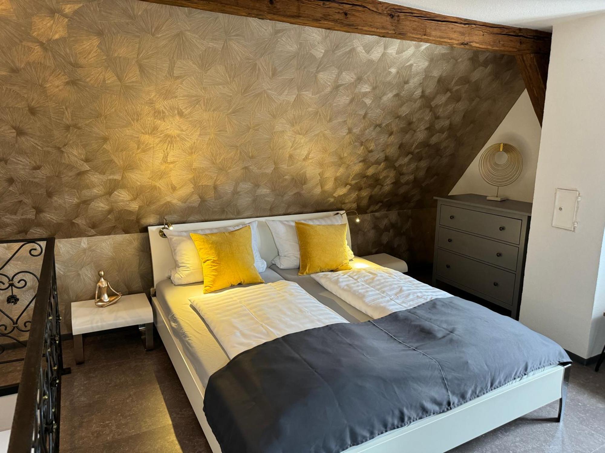 #stadtspeicher - Goldener Stern In Der Altstadt *